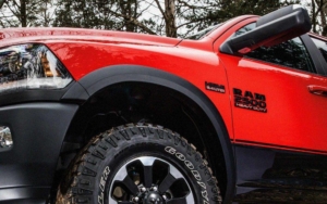 Ram 2500 Heavy Duty Side